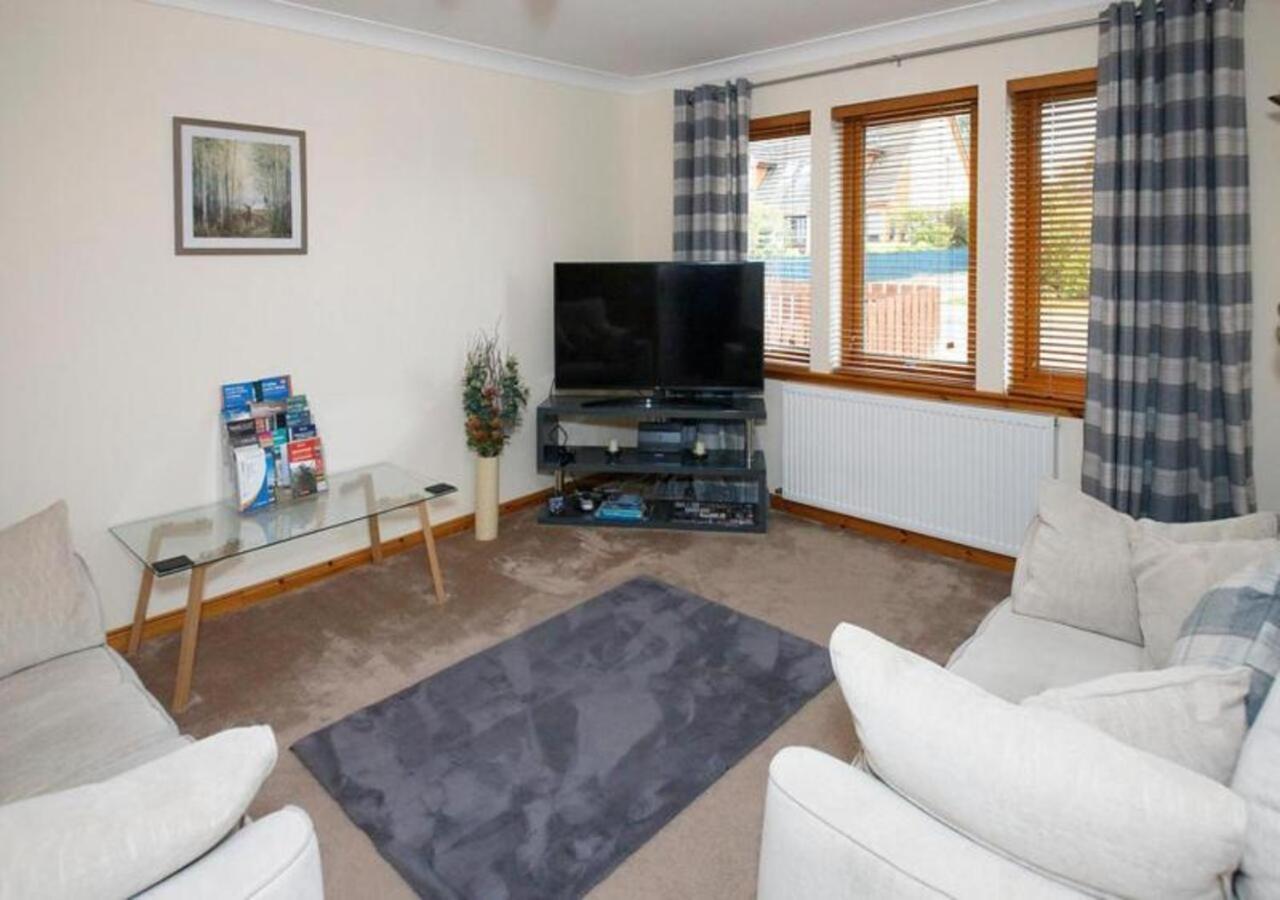 Modern 2 Bedroom Semi Detached House With Own Private Driveway Inverness Zewnętrze zdjęcie